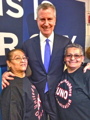 de-blasio-free-legal-002a