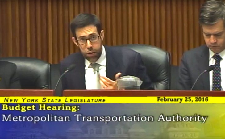 L-train Coalition Sq