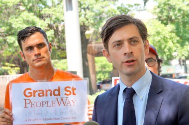 L Train plan July 2017 rally 005 Levin