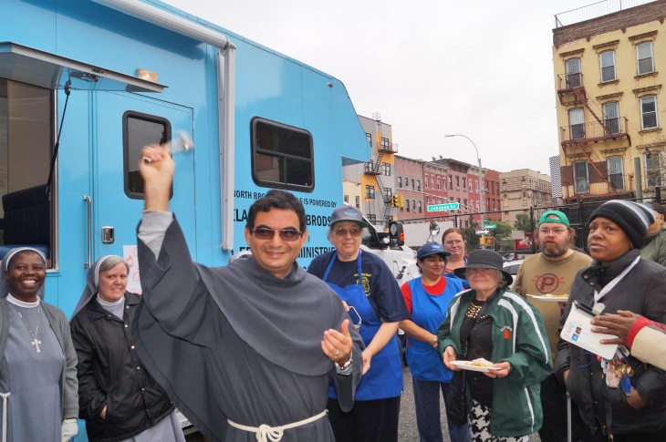 MHT NBkAnglemobile 002