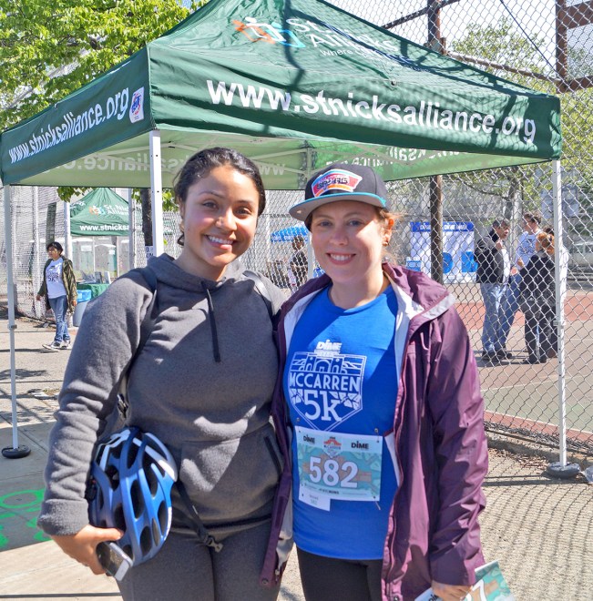 Dime M5K 2017 087 Jen, Lacey WEB